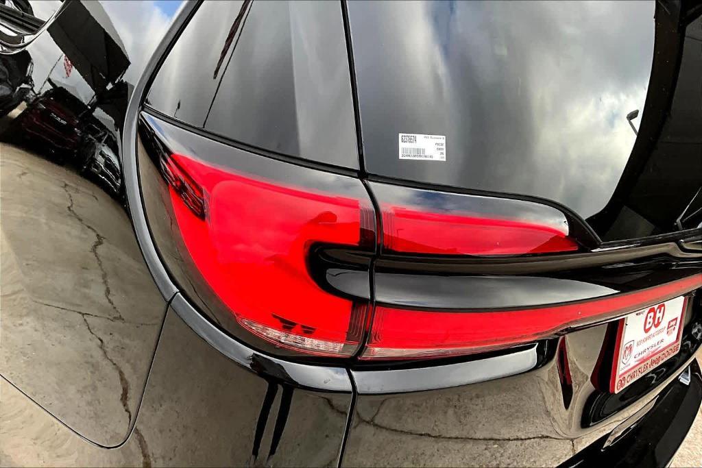 new 2026 Chrysler Pacifica car, priced at $45,850