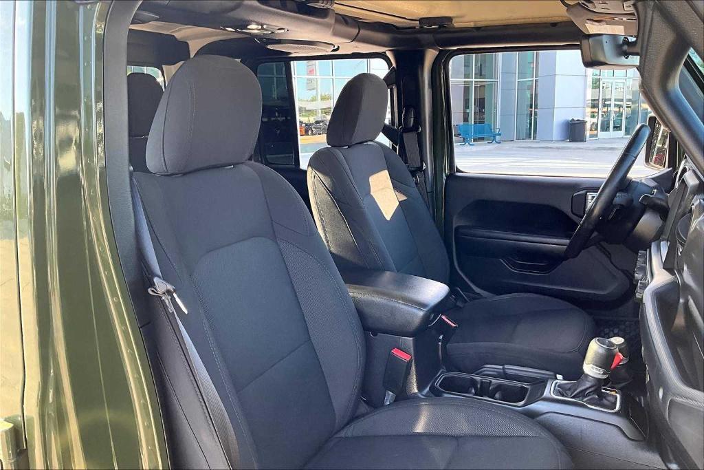 used 2021 Jeep Gladiator car, priced at $28,231
