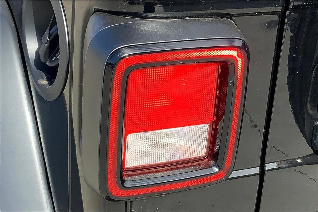 new 2025 Jeep Wrangler car, priced at $36,750
