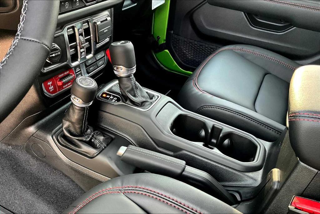 new 2025 Jeep Wrangler car, priced at $65,055