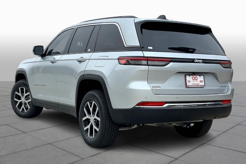 new 2025 Jeep Grand Cherokee car, priced at $39,040