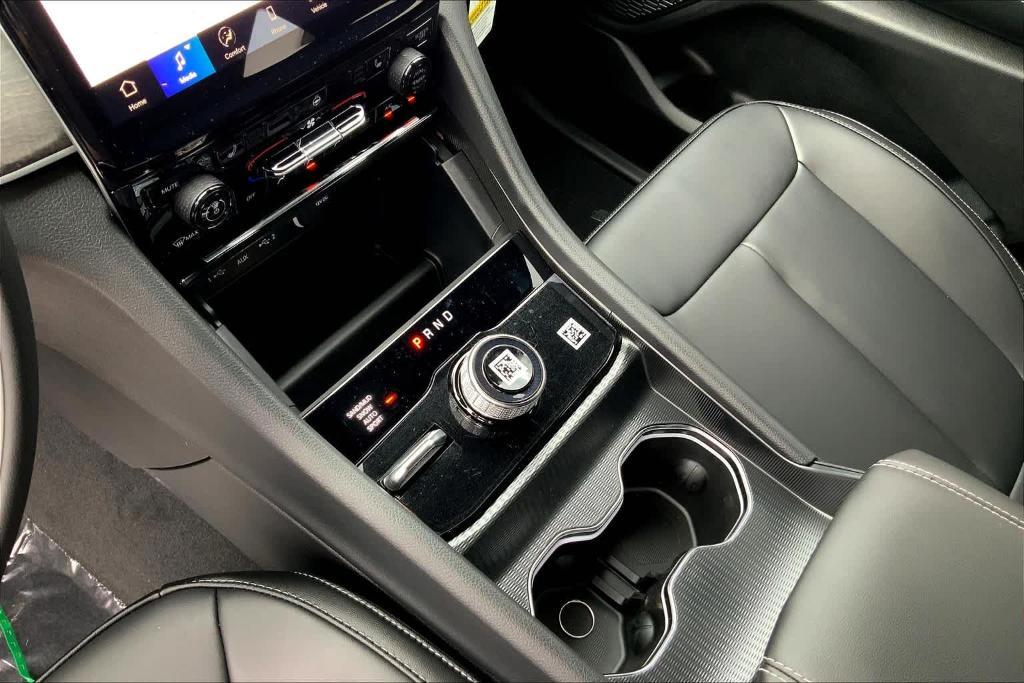 new 2025 Jeep Grand Cherokee car, priced at $39,040