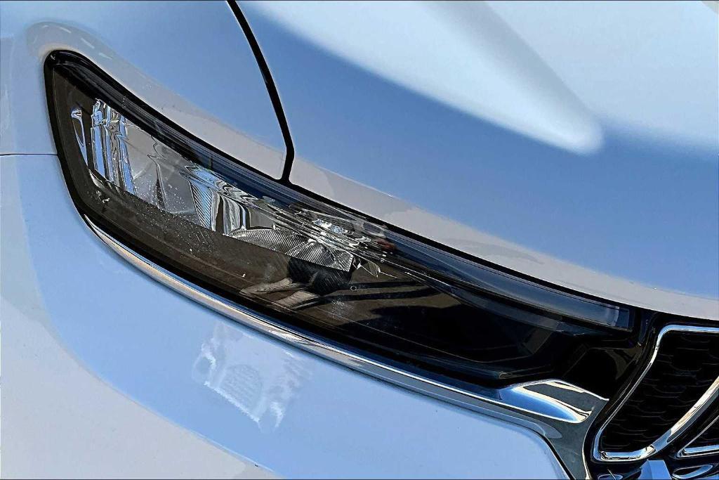 new 2025 Jeep Grand Cherokee car, priced at $38,992