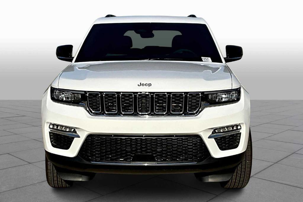 new 2025 Jeep Grand Cherokee car, priced at $38,992