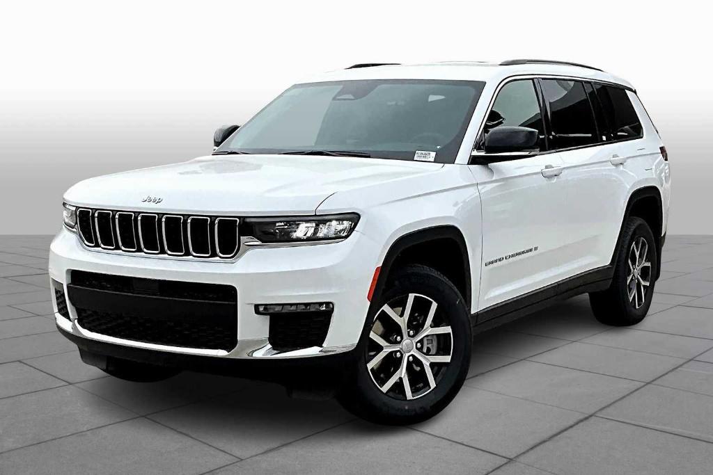 new 2025 Jeep Grand Cherokee L car, priced at $40,900