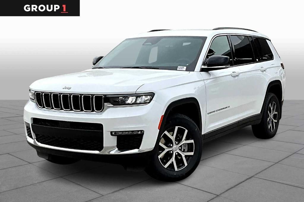 new 2025 Jeep Grand Cherokee L car, priced at $40,900