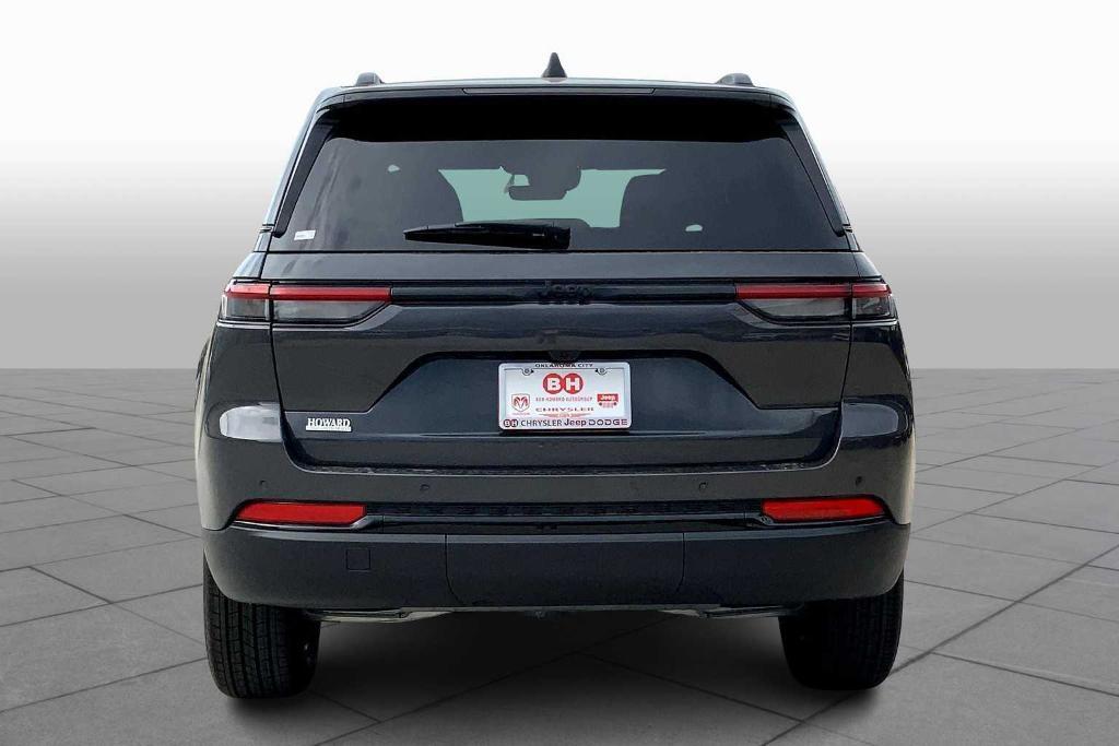 new 2025 Jeep Grand Cherokee car, priced at $36,725