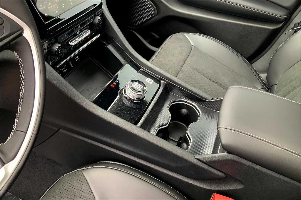 new 2025 Jeep Grand Cherokee car, priced at $37,415