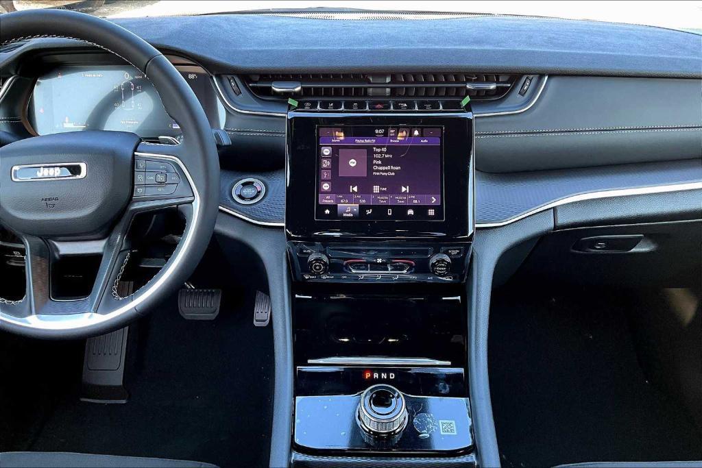 new 2025 Jeep Grand Cherokee L car, priced at $36,825