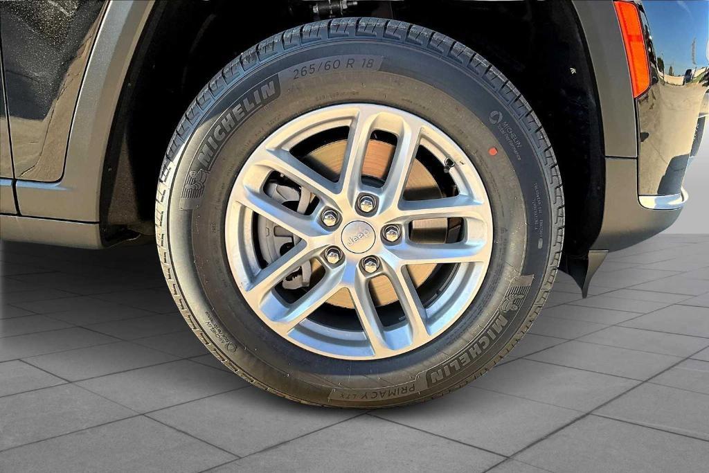 new 2025 Jeep Grand Cherokee L car, priced at $36,825