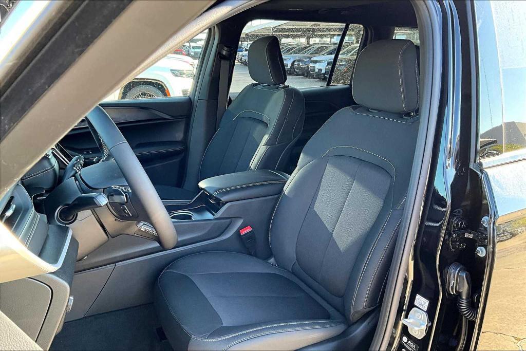 new 2025 Jeep Grand Cherokee L car, priced at $36,825