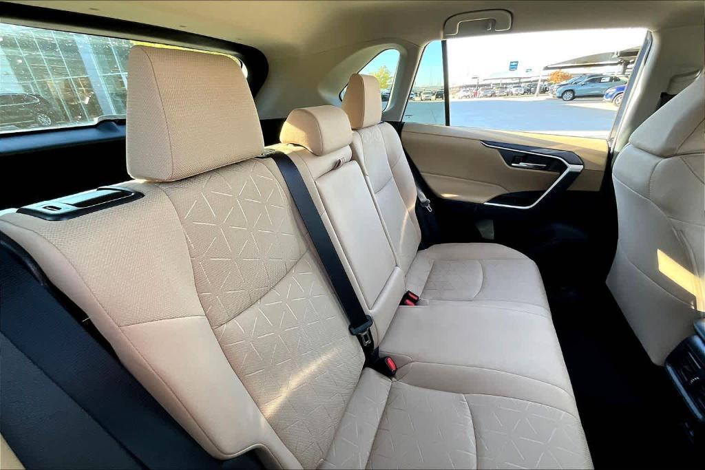 used 2022 Toyota RAV4 Hybrid car, priced at $27,961
