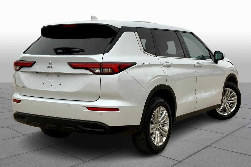 used 2024 Mitsubishi Outlander car, priced at $26,291