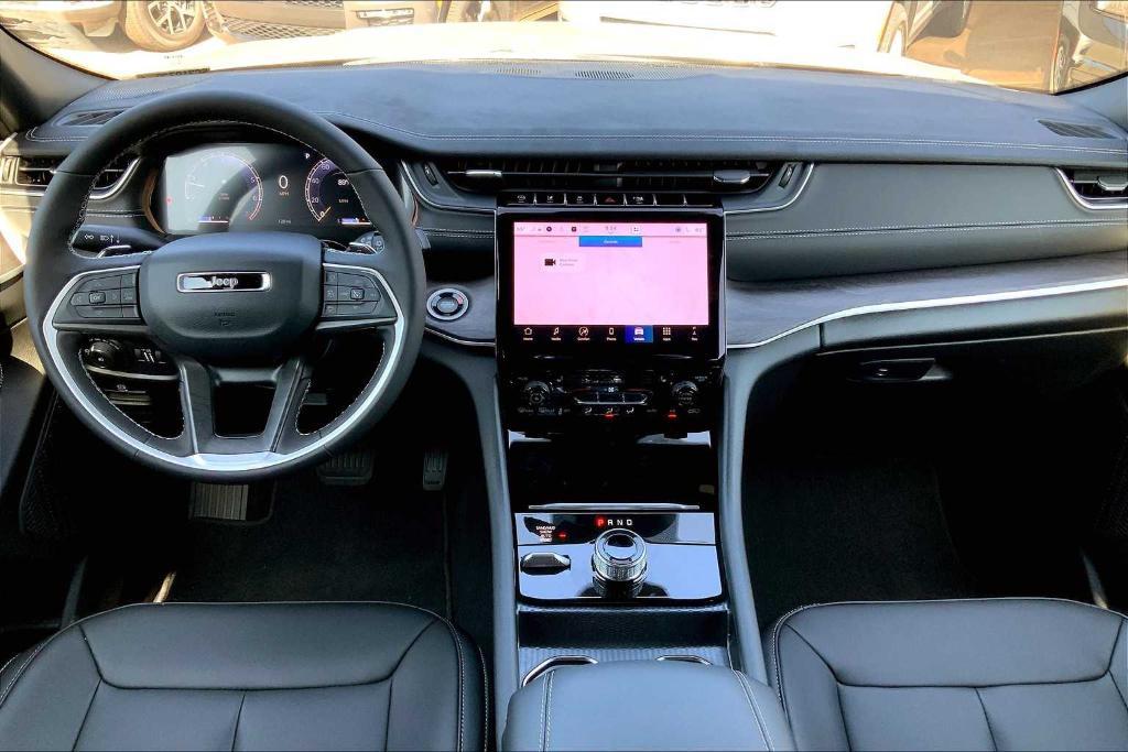 new 2025 Jeep Grand Cherokee car, priced at $54,030