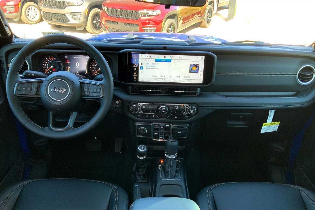 new 2025 Jeep Gladiator car, priced at $41,525