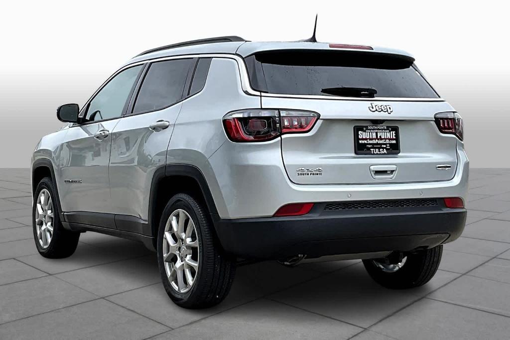 new 2024 Jeep Compass car, priced at $31,250