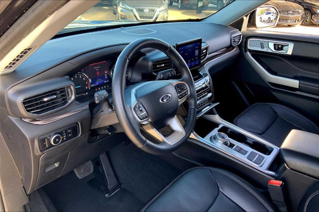 used 2024 Ford Explorer car, priced at $31,333