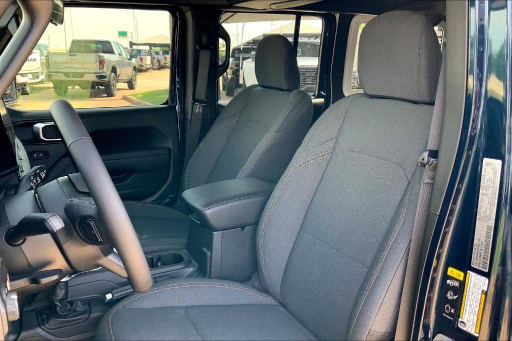 new 2025 Jeep Wrangler car, priced at $50,661