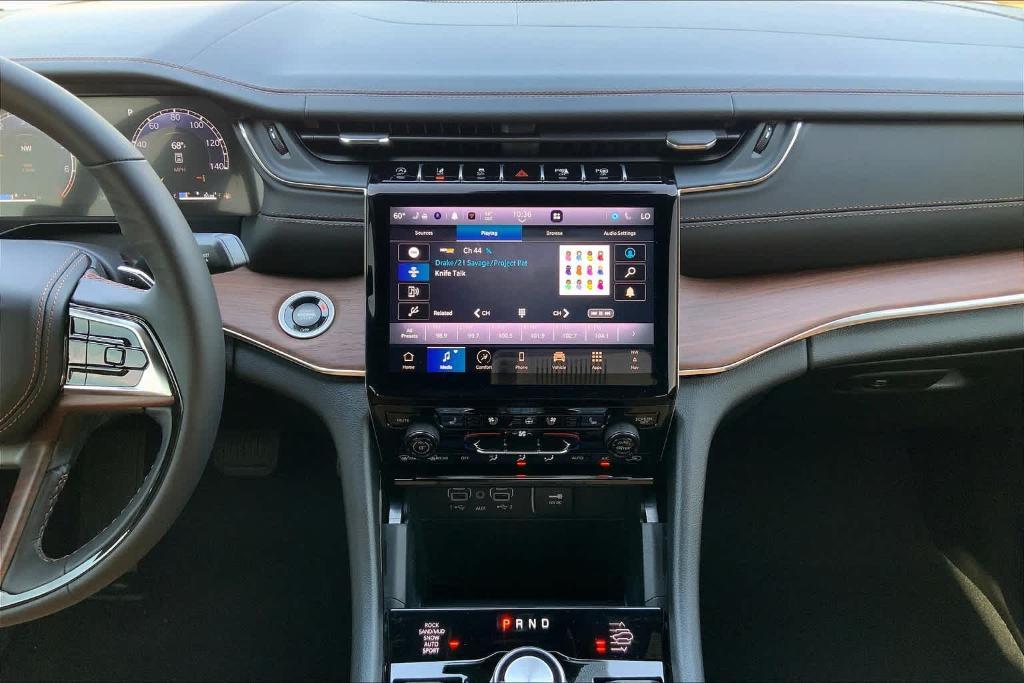 new 2025 Jeep Grand Cherokee car, priced at $53,630