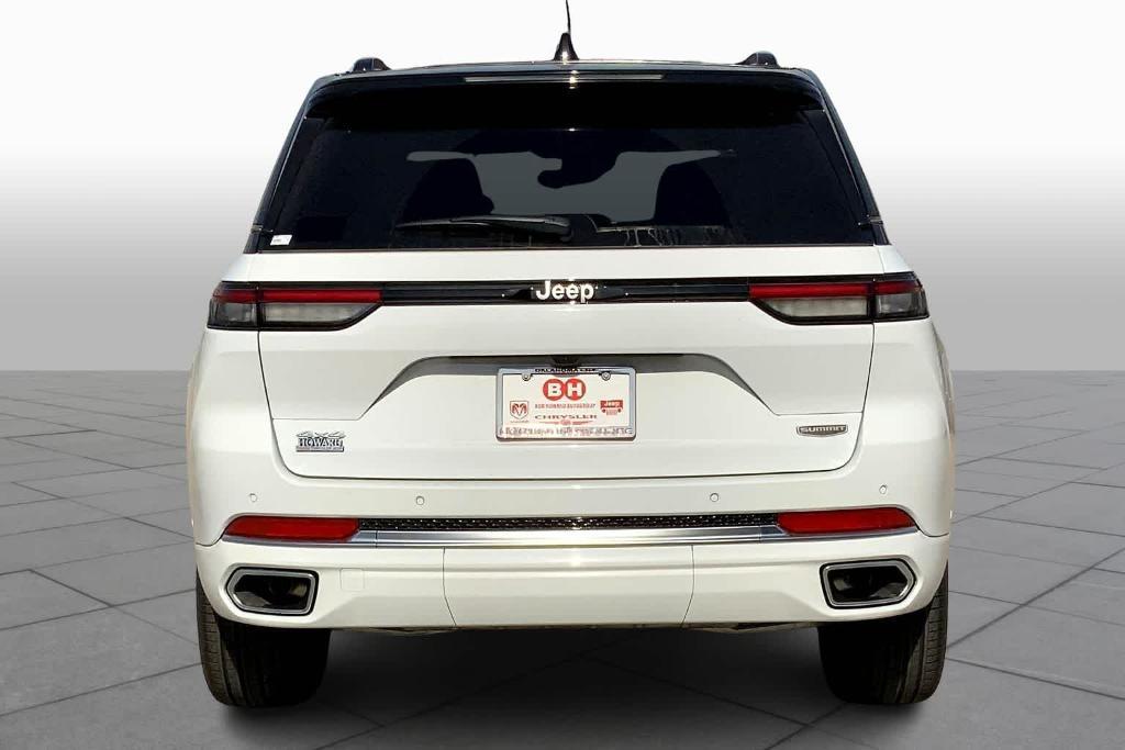 new 2025 Jeep Grand Cherokee car, priced at $53,630
