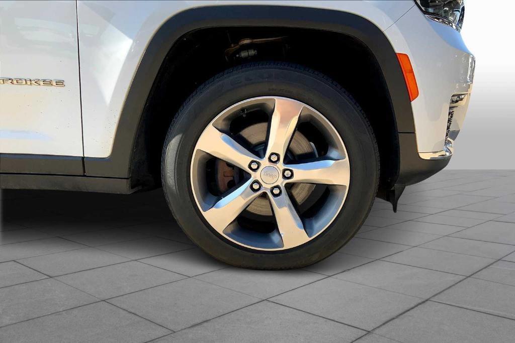 used 2021 Jeep Grand Cherokee L car, priced at $28,793