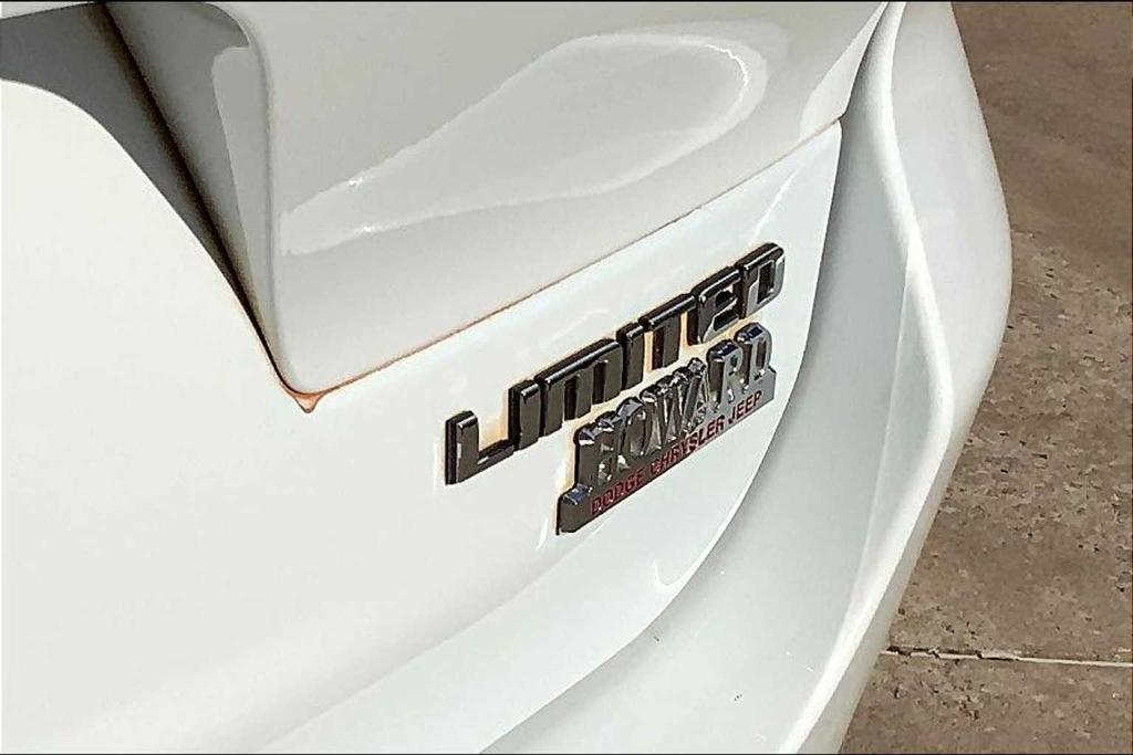 used 2021 Jeep Grand Cherokee L car, priced at $28,793