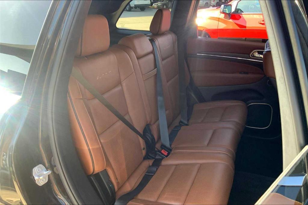 used 2016 Jeep Grand Cherokee car, priced at $15,914
