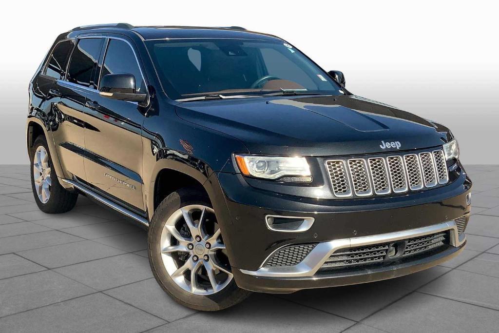 used 2016 Jeep Grand Cherokee car, priced at $15,914
