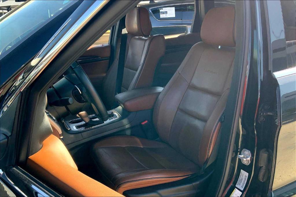 used 2016 Jeep Grand Cherokee car, priced at $15,914