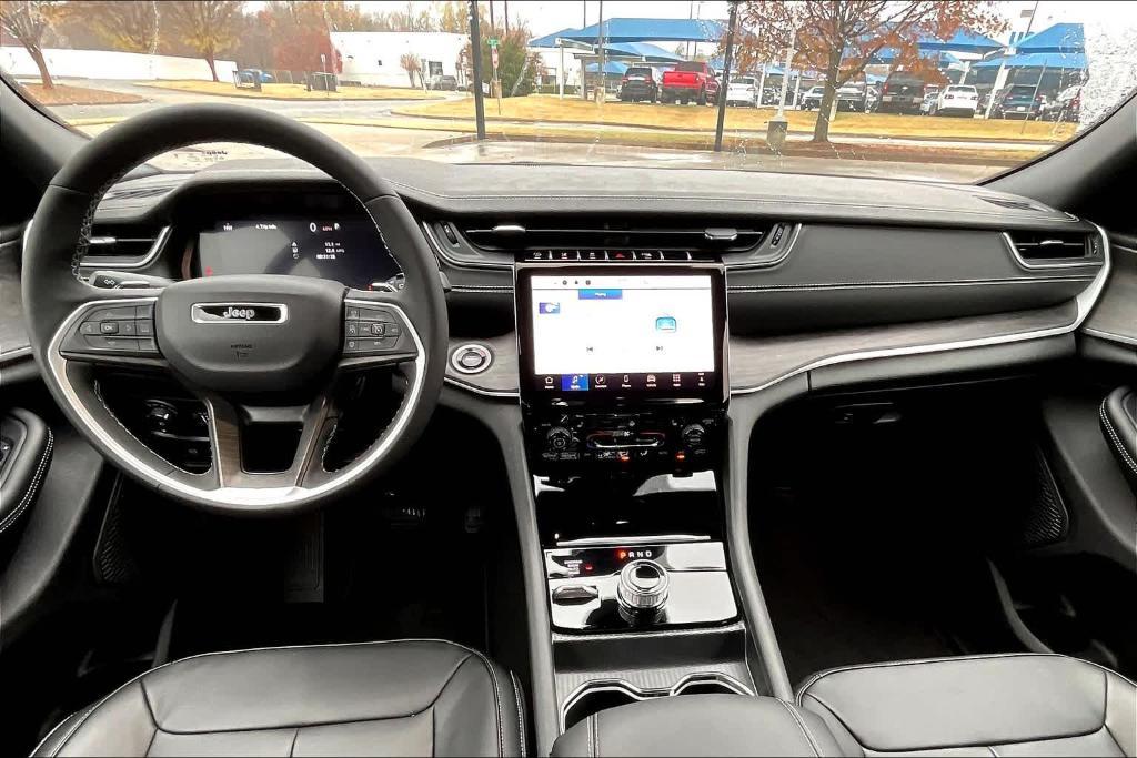 new 2025 Jeep Grand Cherokee car, priced at $46,499