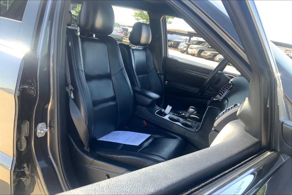 used 2019 Jeep Grand Cherokee car, priced at $18,275