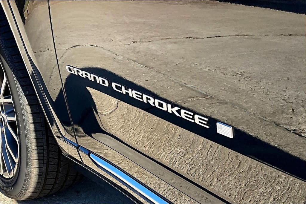 new 2025 Jeep Grand Cherokee L car, priced at $58,030