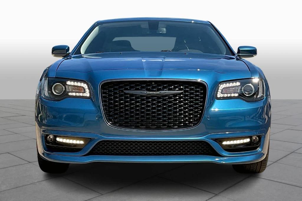 used 2022 Chrysler 300 car, priced at $25,791