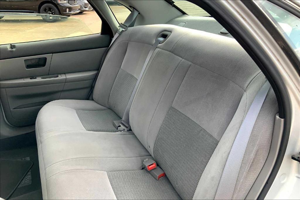 used 2006 Ford Taurus car, priced at $6,789