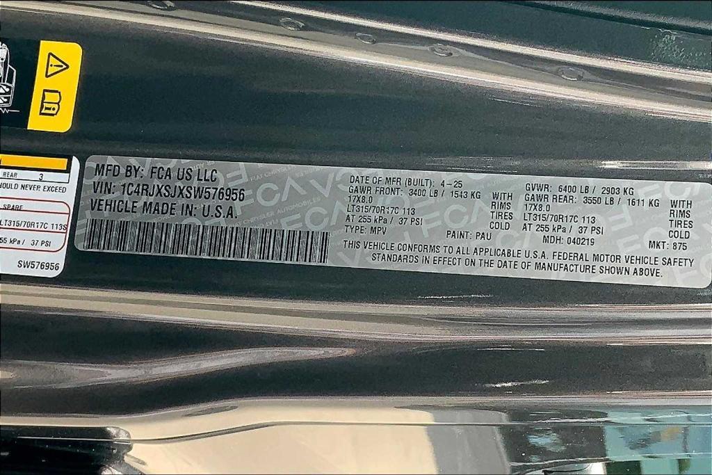 new 2025 Jeep Wrangler car, priced at $95,885