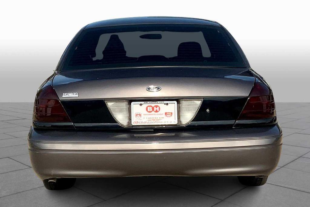 used 2008 Ford Crown Victoria car, priced at $5,971