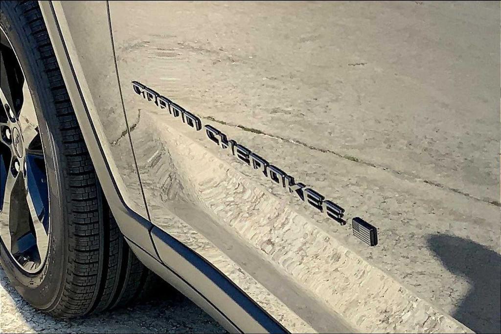 new 2025 Jeep Grand Cherokee L car, priced at $46,692