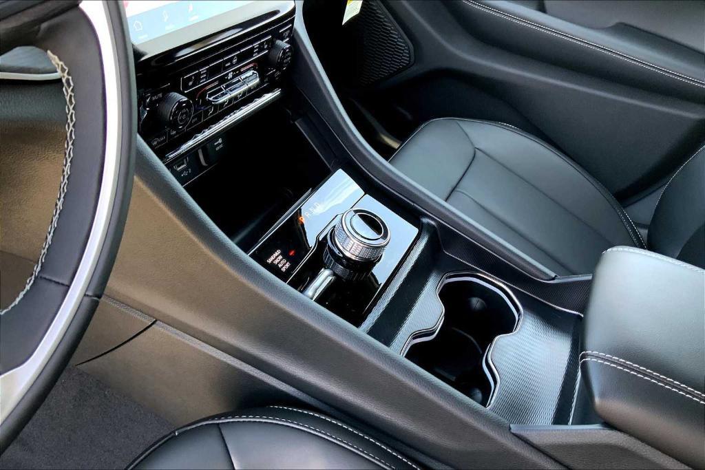 new 2025 Jeep Grand Cherokee L car, priced at $46,692