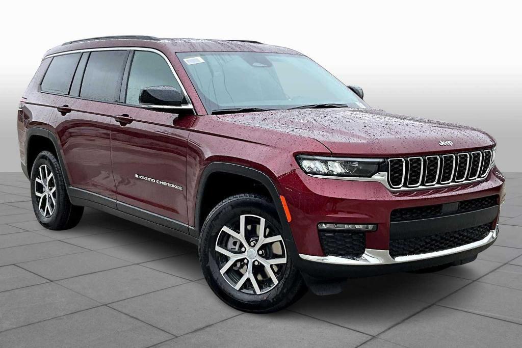 new 2025 Jeep Grand Cherokee L car, priced at $42,795