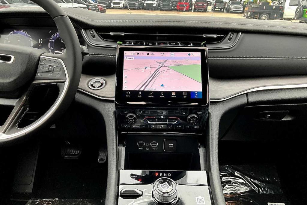 new 2025 Jeep Grand Cherokee L car, priced at $42,795