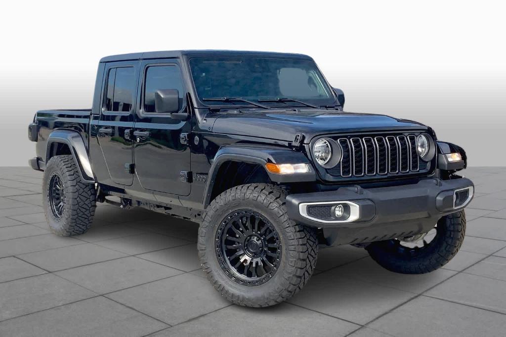 new 2024 Jeep Gladiator car, priced at $39,229