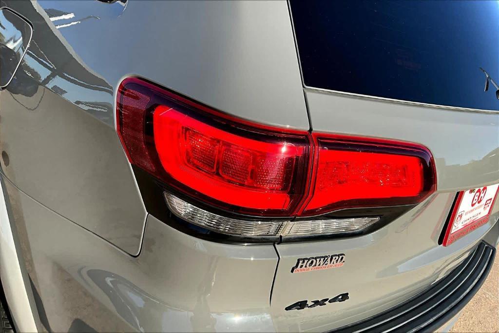 used 2021 Jeep Grand Cherokee car, priced at $20,257
