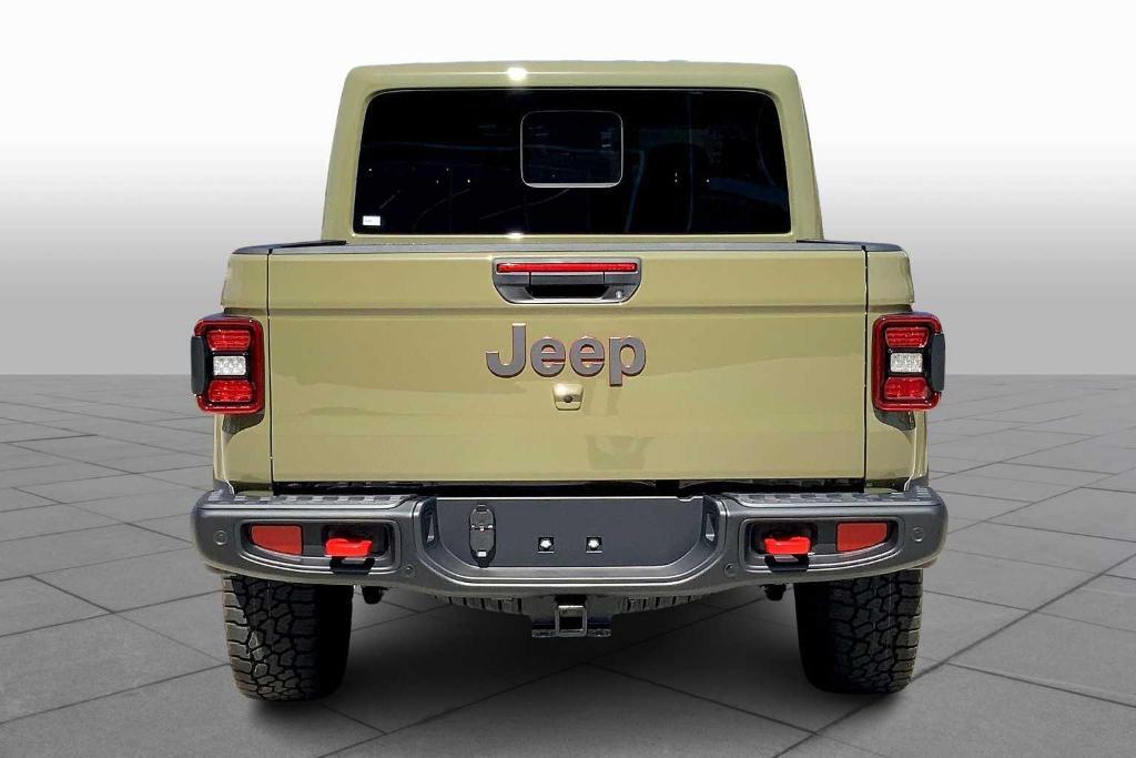 new 2025 Jeep Gladiator car, priced at $54,275