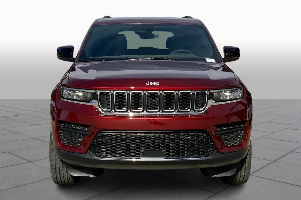 new 2025 Jeep Grand Cherokee car, priced at $34,920