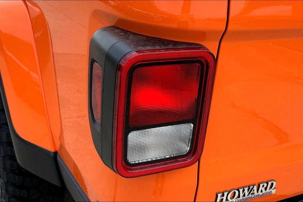 new 2025 Jeep Gladiator car, priced at $41,777