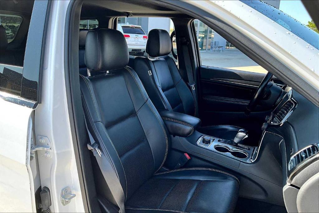 used 2021 Jeep Grand Cherokee car, priced at $29,843