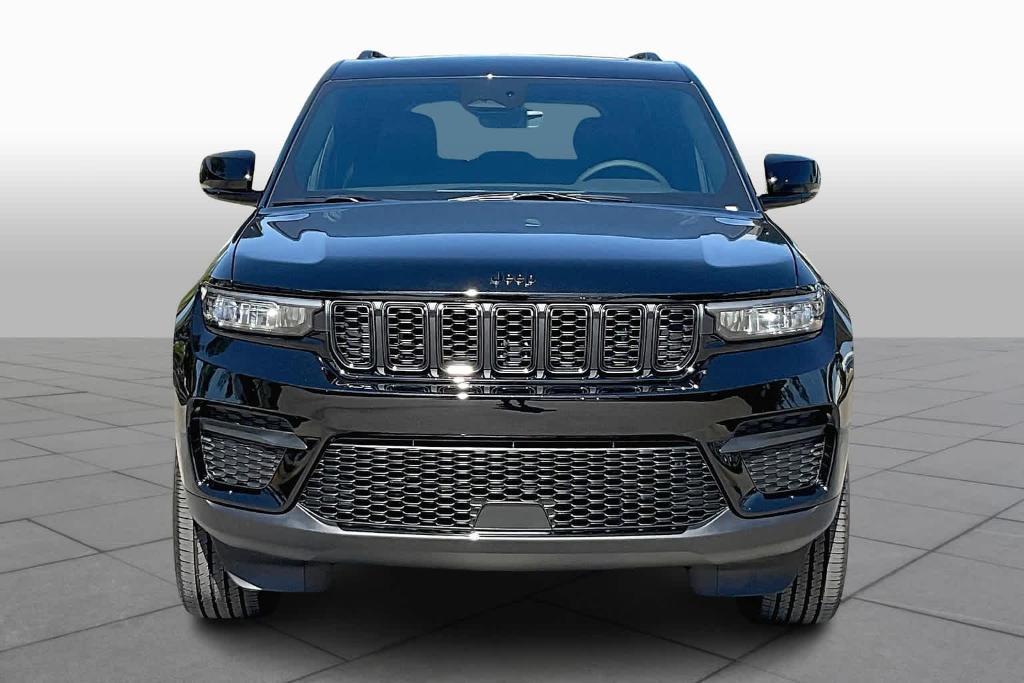 new 2025 Jeep Grand Cherokee car, priced at $43,499