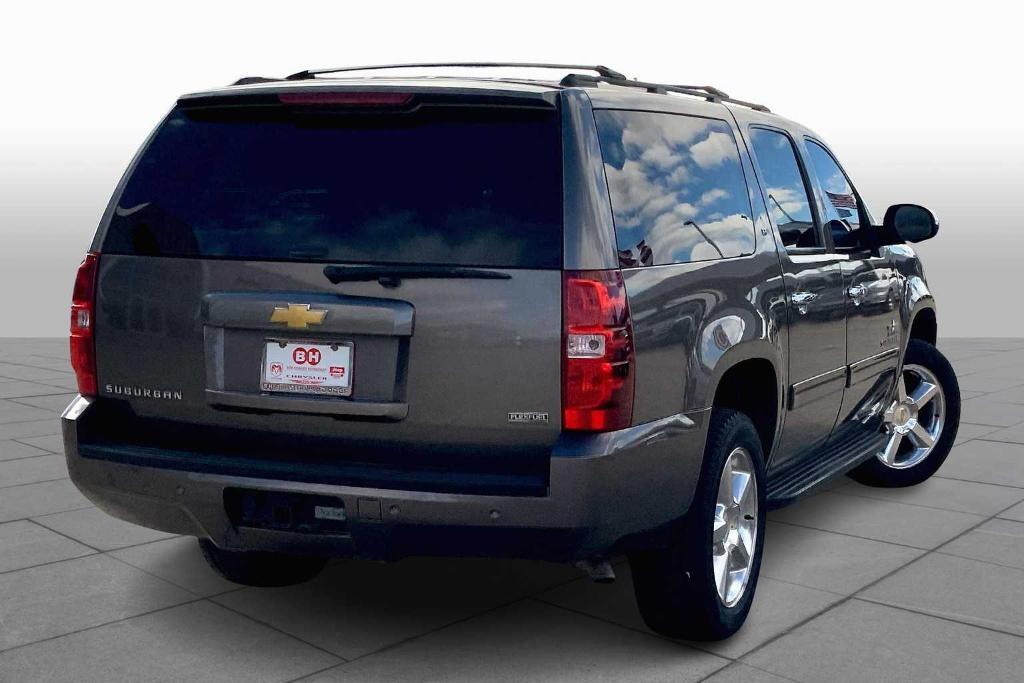 used 2012 Chevrolet Suburban car, priced at $9,500