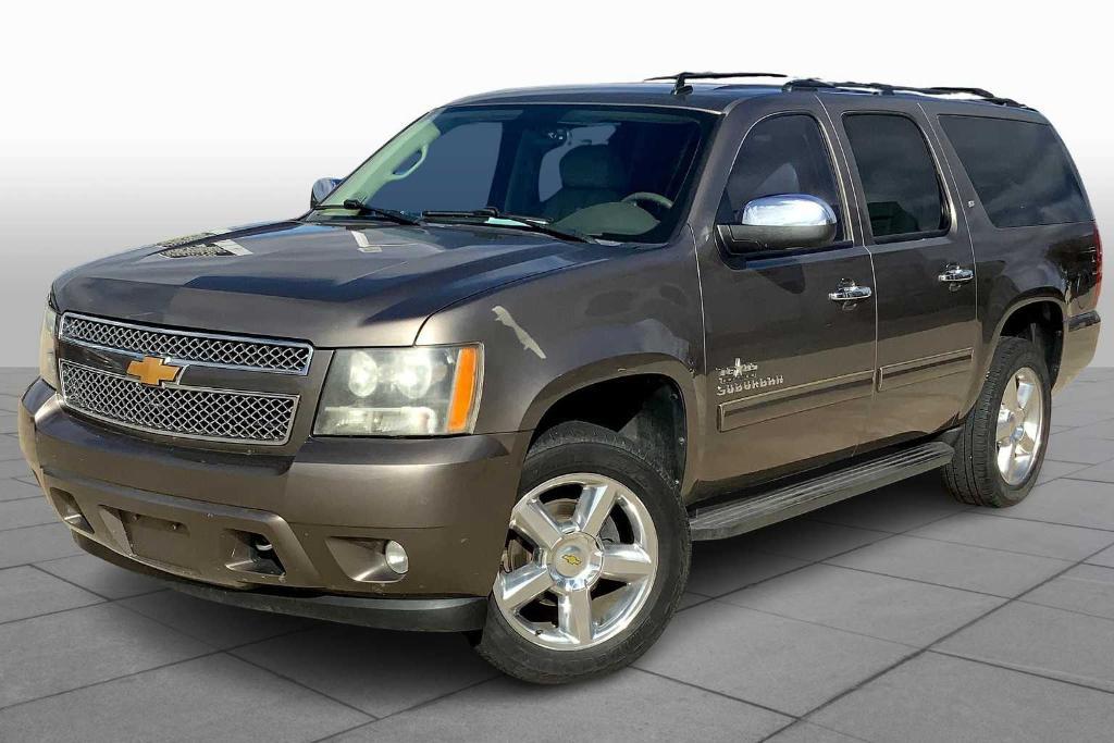 used 2012 Chevrolet Suburban car, priced at $9,500