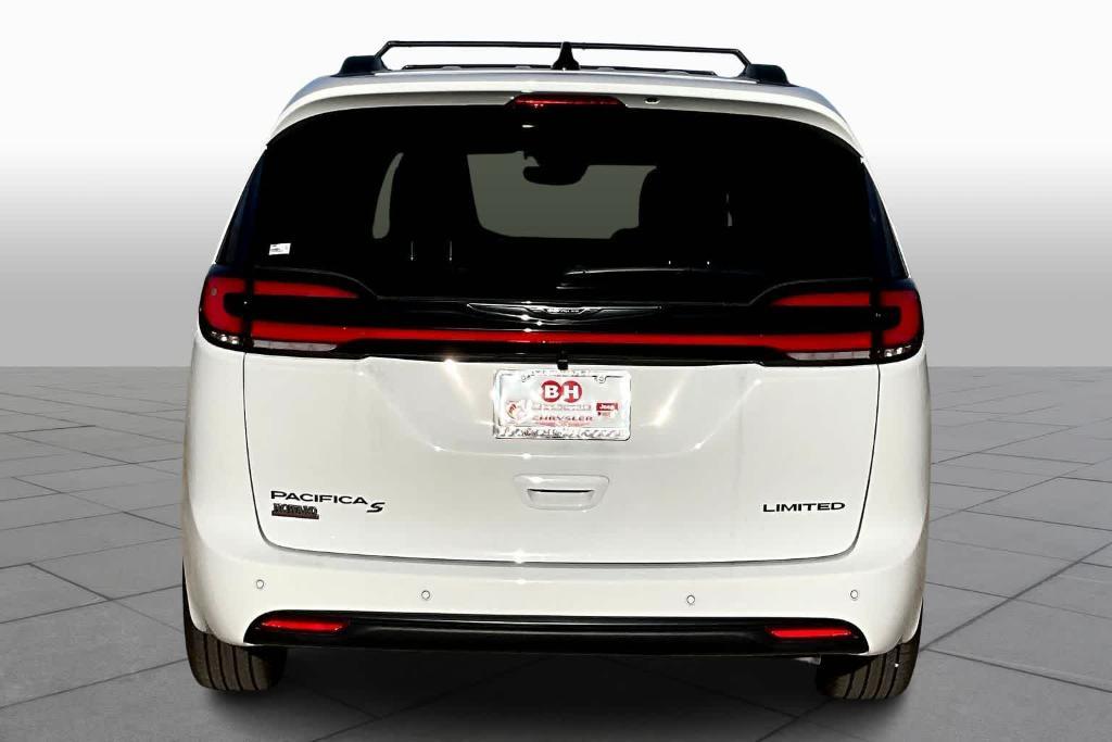 new 2026 Chrysler Pacifica car, priced at $45,350